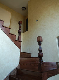 Faux finish in stairwell